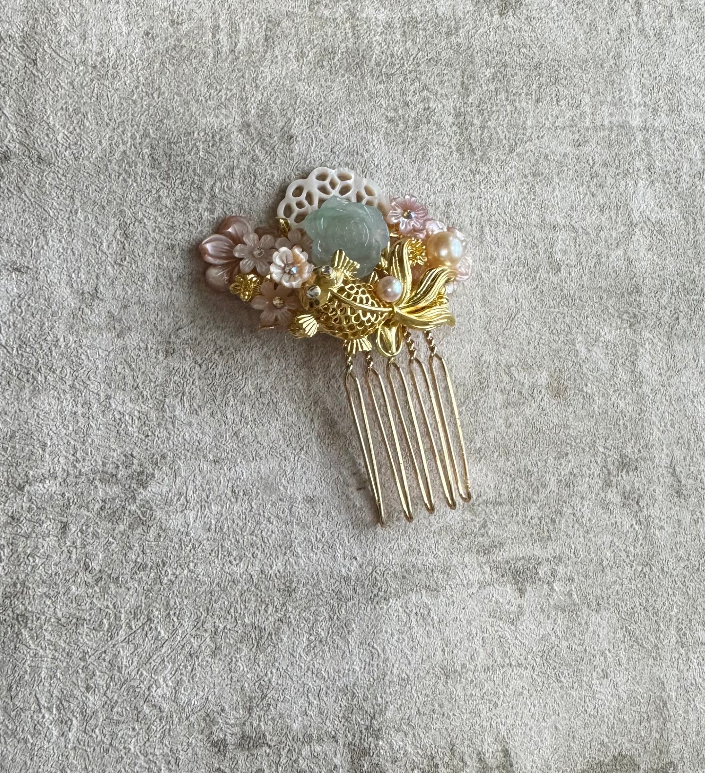 Light Green Lotus Goldfish hair comb for Cheongsam